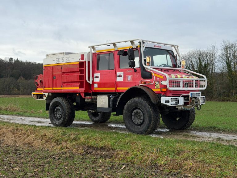 Mercedes Unimog U5000 // 9532-ZZ-30 //