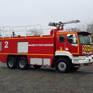 Renault Kerax // 9116-YS-64 //